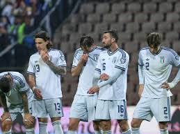 அதிர்ச்சியில் கால்பந்து உலகம்: 2026 உலகக் கோப்பைக்குத் தகுதி பெறாமல் இத்தாலி வெளியேற்றம்!